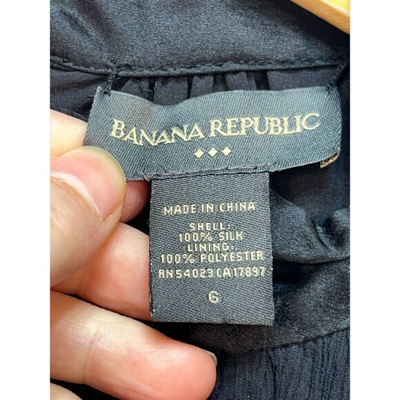 Banana Republic Women's Silk Halter Dress Sleeveless Size 6 Black Lightweight - Picture 3 of 9